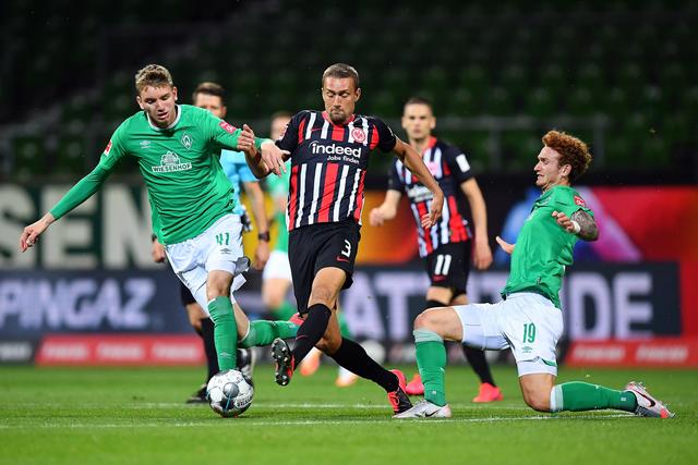 恩昆库被推荐给巴萨，球员希望离队&蓝军愿意放行