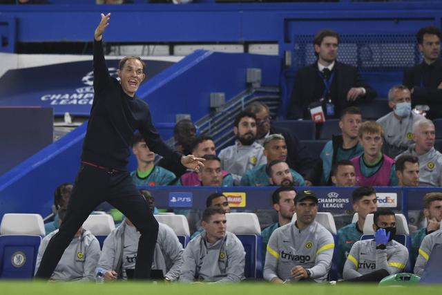 胡明轩三分绝杀 中国男篮险胜尤文图特